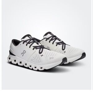 Men’s On Cloud Training Cloud X 4 size 11.5
